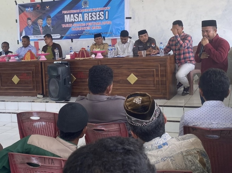 Ketua DPRD Muna Rahim, Serap Aspirasi Warga Kecamatan Pasir Putih